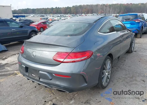 2017 Mercedes-Benz C 300 из США, поврежденный, VIN WDDWJ4JB5HF453401